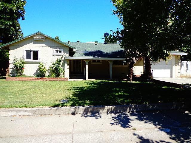 1st image of 324 Woodbridge Ave