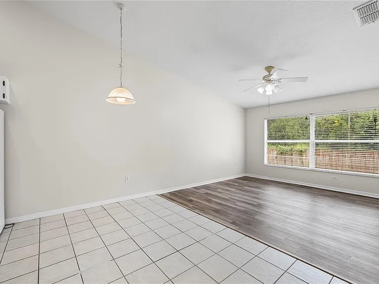 37228 Grassy Hill Ln — Photo 13