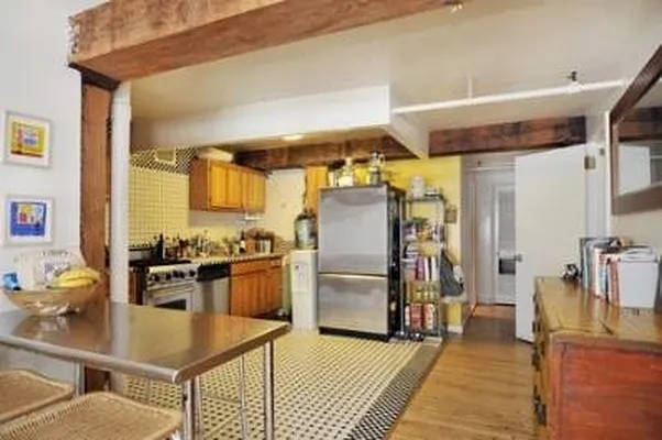 Sold by Citi Habitats | media 7