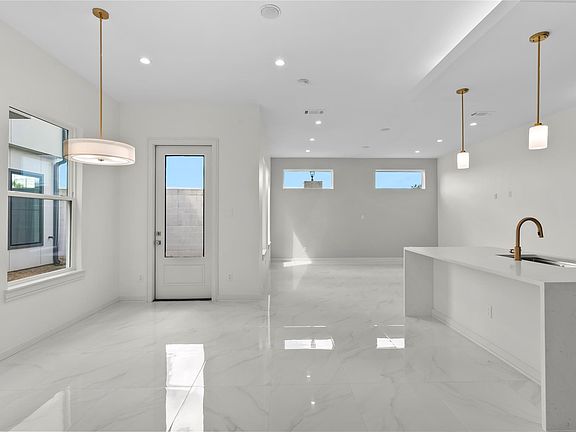 5th image of 2936 El Fenice Ln