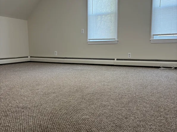 (undisclosed Address), Taunton, MA 02780