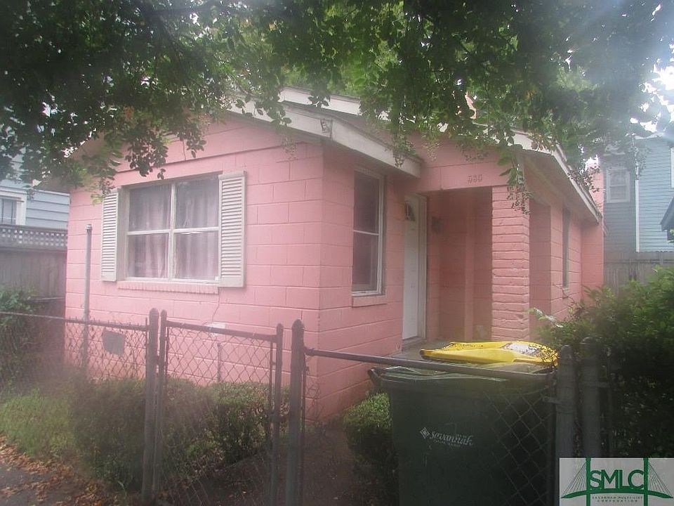 2nd image of 535 E Charlton St