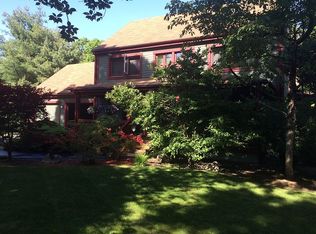 8 Mink Trap Ln, Sharon, MA 02067