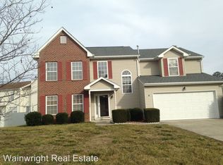 4 Ducette Dr, Hampton, VA 23666
