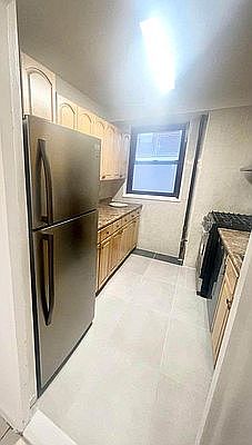 5th image of 61-15 98th St #5E