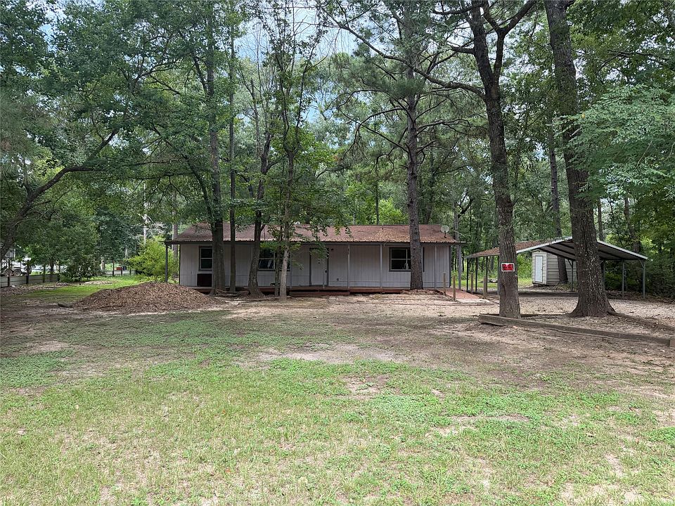 1st image of 470 Trails End Dr