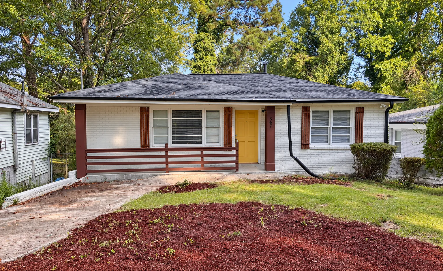 5 bed, 2092 sqft, $2,000 — Photo 1