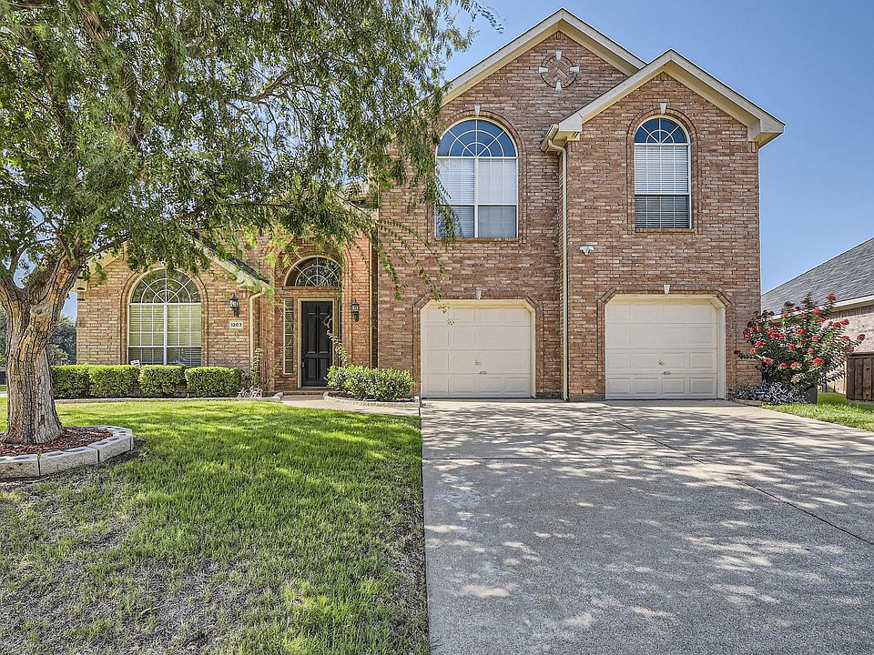 1st image of 1203 Baldcypress Ln