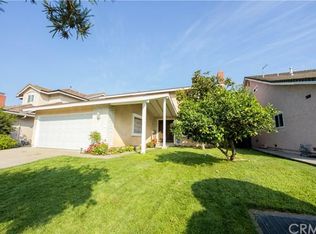 9852 Sunny Cir, Cypress, CA 90630