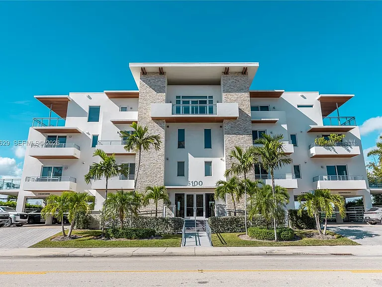 6100 N Ocean Dr #3N — Photo 3