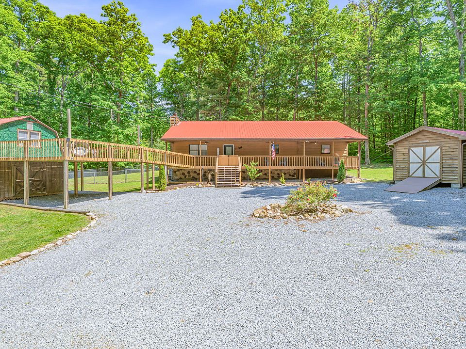 1st image of 3394 Laurel Wood Rd