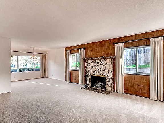 2nd image of 5165 Park West Ave