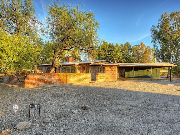 4th image of 3380 E Arroyo Chico