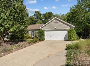 5204 Ashie Ave, Matthews, NC 28104