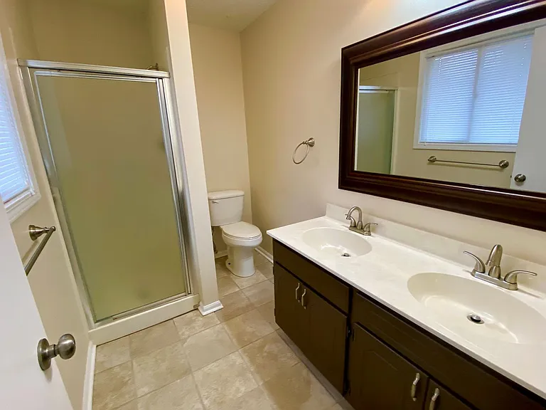 3925 Halehaven Dr — Photo 7