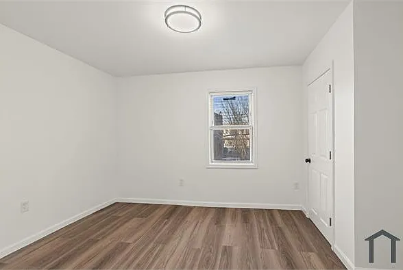 5411 Delancey St — Photo 12