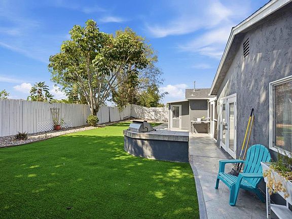 2nd image of 4081 Thomas St