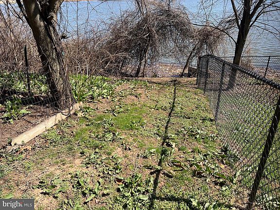 2nd image of 8019 Edgewater Ave