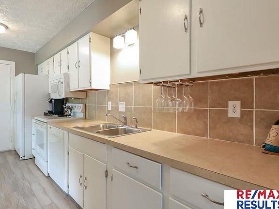 4th image of 510 N Park Dr
