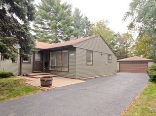 2313 Eastman St, Rolling Meadows, IL 60008