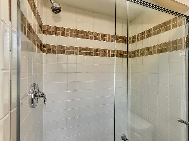 4524 Salmon Falls Rd — Photo 14