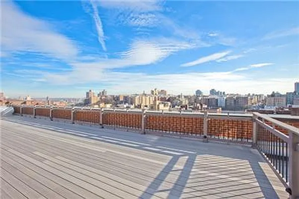 Sold by R New York | media 25
