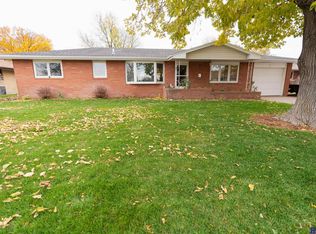 511 McDonald Rd, North Platte, NE 69101