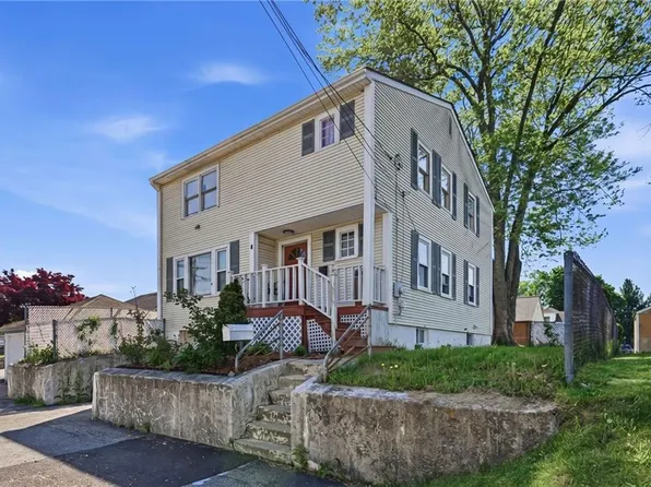 4 Rosemont Ave, Johnston, RI 02919