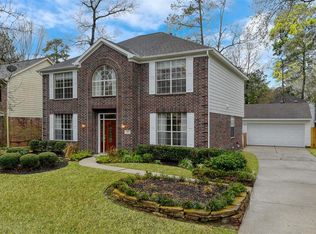 15 Firethorn Pl, Spring, TX 77382