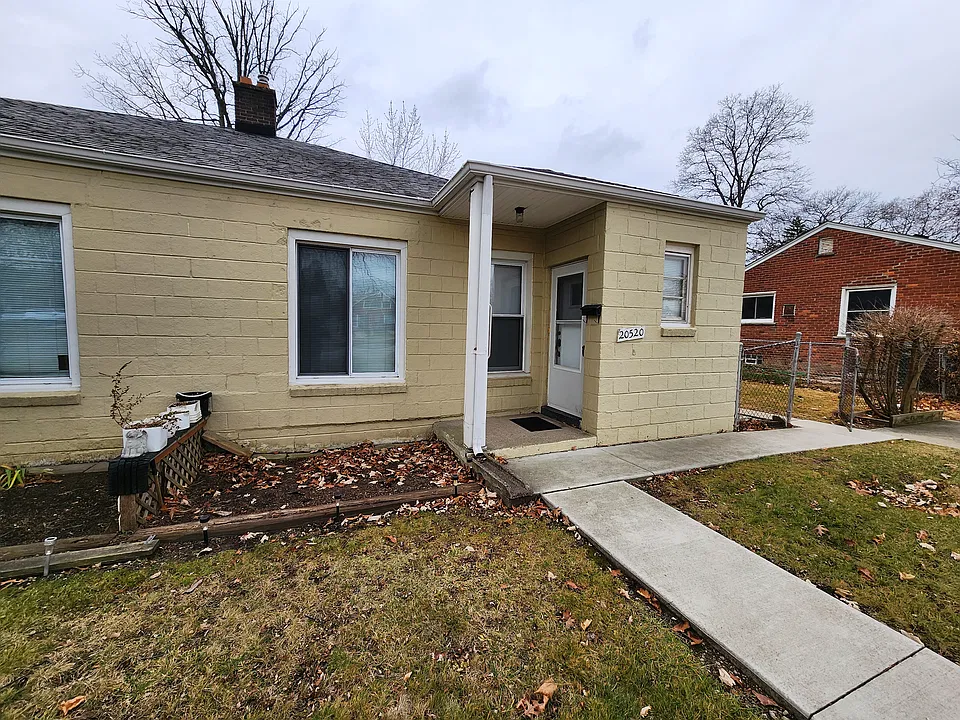20520 Outer Dr
