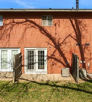 3rd image of 1905 Thurston Ave APT 6
