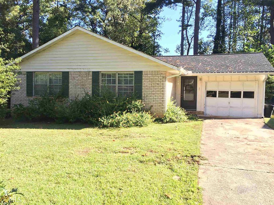 2nd image of 103 Azalea Dr