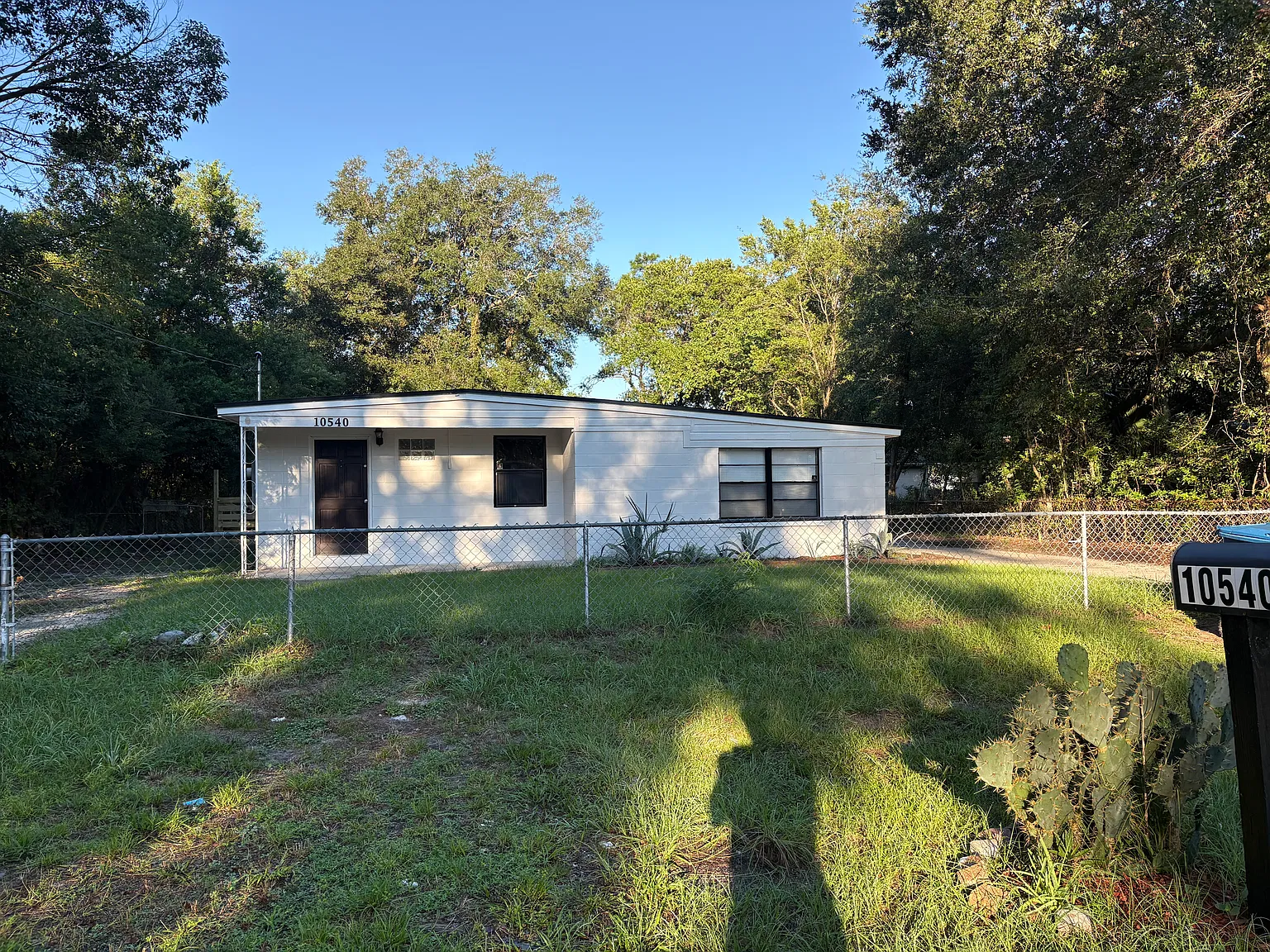 3 bed, 1192 sqft, $1,550 — Photo 2