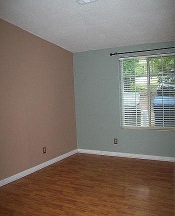 5th image of 2607 Cammie St
