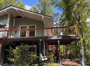 28 Wake St, Waynesville, NC 28786