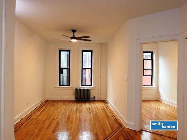 150 Smith Street image 1 of 10