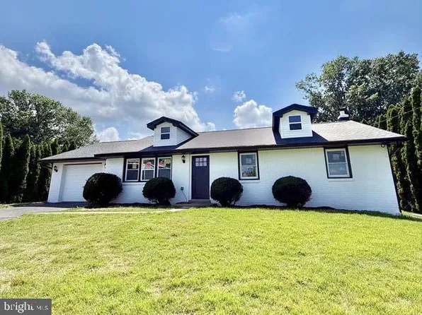 14 Cowpath Rd, Souderton, PA 18964