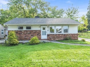 10 Dewhurst Ave, Lakewood, OH 44146