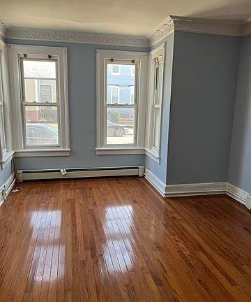 5th image of 107 Hancock Ave Floor 1