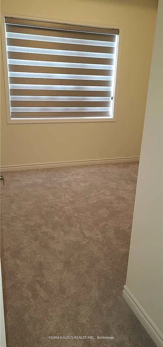 2 bed, $2,400 — Photo 4