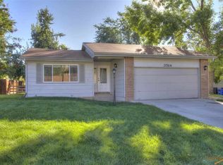 3514 Powderhorn Cir, Rapid City, SD 57702