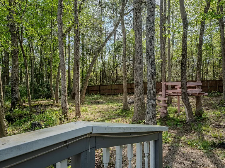 220 Dolphin Dr — Photo 42