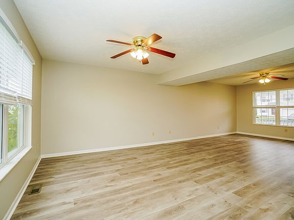 5th image of 1525 McKinney Ln