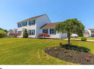 5 Lille Ct, Newark, DE 19702
