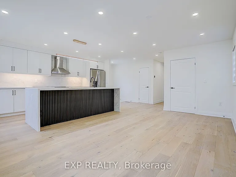 36 Vauxhall Dr #MAIN — Photo 13