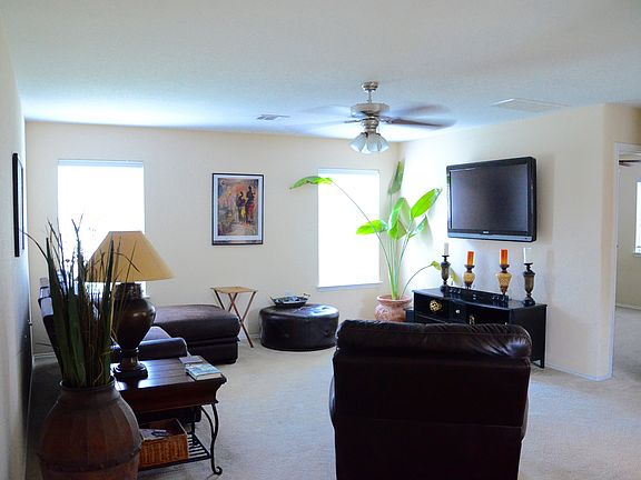 4th image of 5913 Chantsong Ct