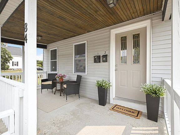 4th image of 84 Atherton St
