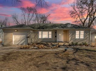 844 SW Webster Ave, Topeka, KS 66606