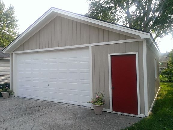 4th image of 556 S Marias Ave