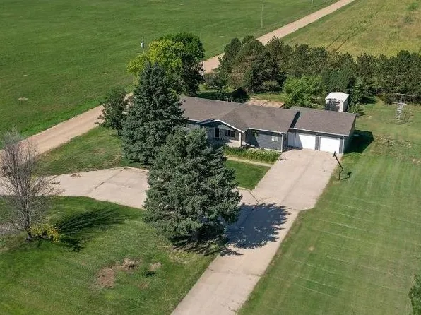 2303 County Road 76, Quinter, KS 67752